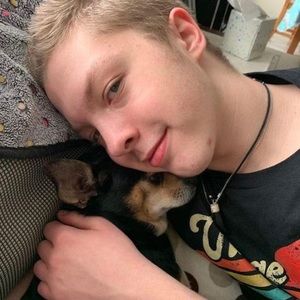 Meet your Posher, Jon